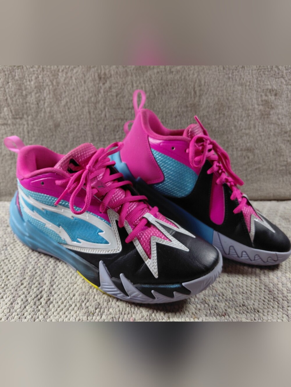 Puma x Scoot Zeros Northern Lights Men's Basketball 6.5 Pink 309837-02